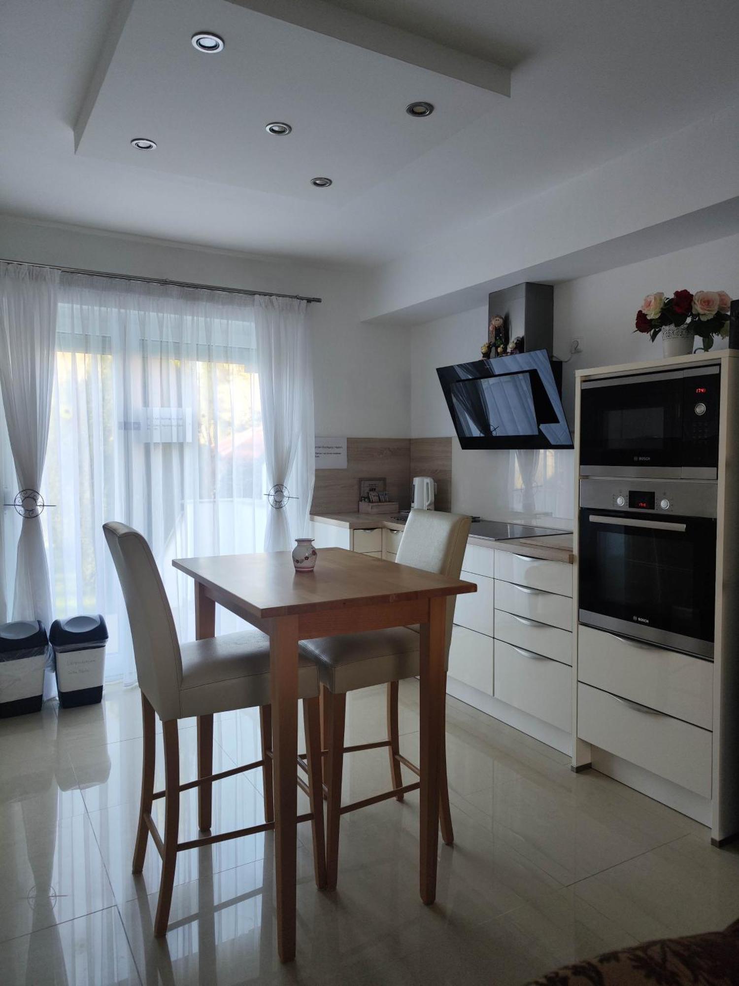 Schickes 110Qm Ferienhaus In Naehe Vw, Messe,Dez Und Orangerie Kassel Ngoại thất bức ảnh